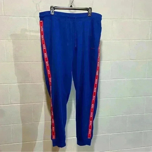 Nike Women's Plus Size Logo Side Stripe Joggers Sweatpants 1X Blue Pockets NWT - Picture 4 of 12